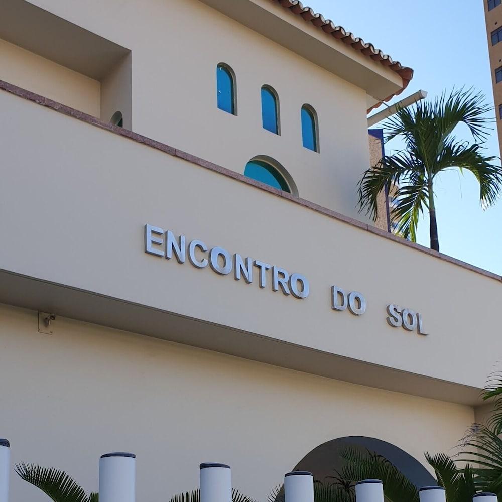 Hotel Encontro Do Sol